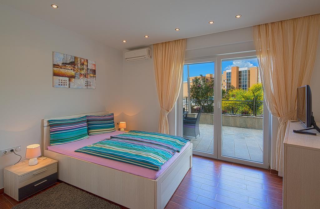 Montelux Apartment Budva