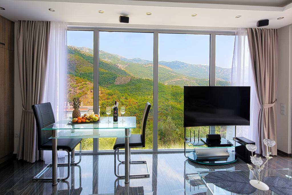 Apartment Montelux *