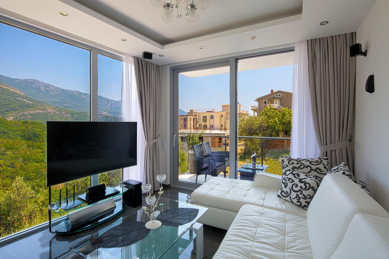 Apartment Montelux *