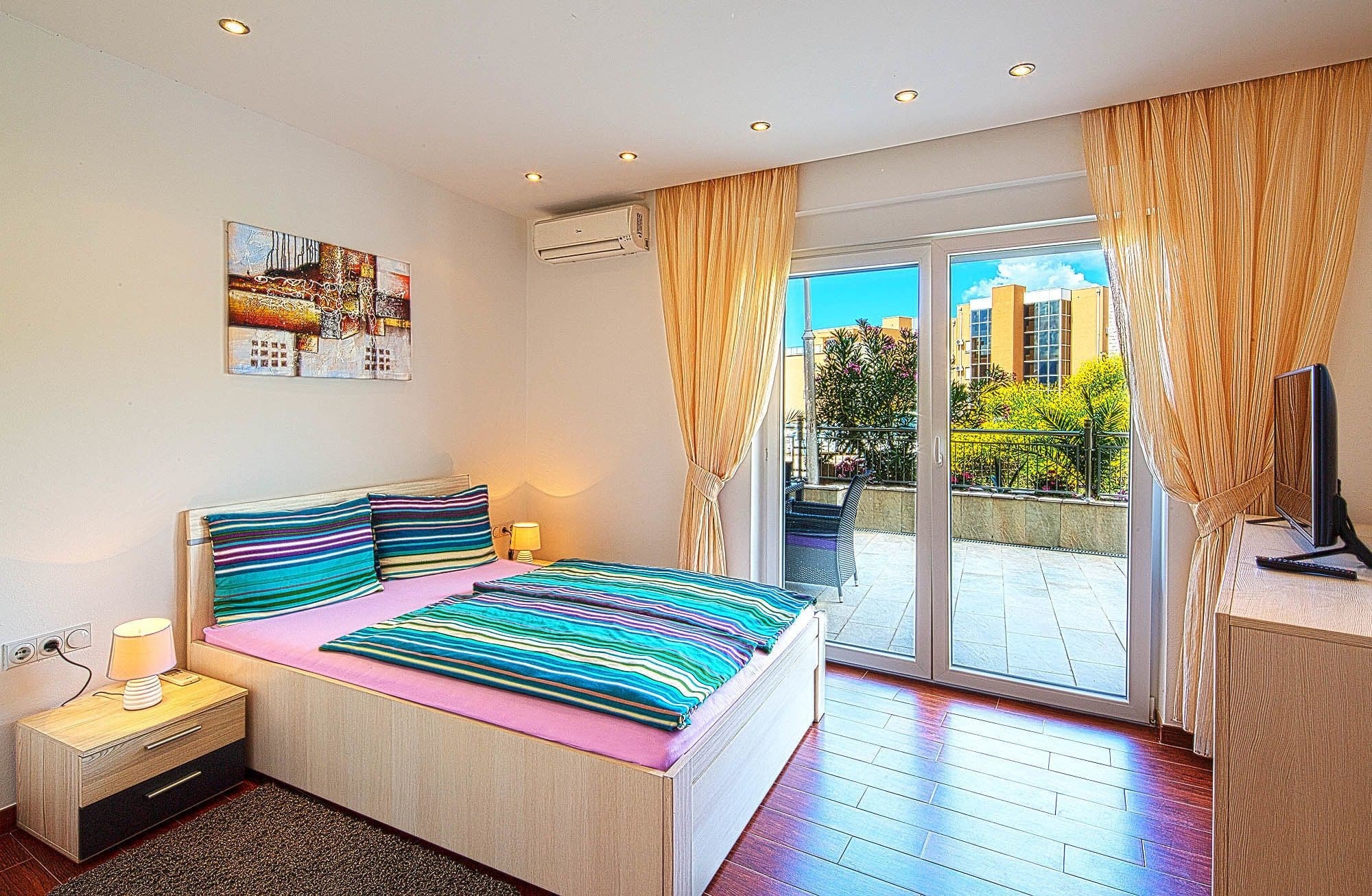 Apartment Montelux *